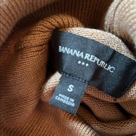 Banana Republic Camel Turtle-Neck Sweater Dress/NWT/S - Picture 10 of 15